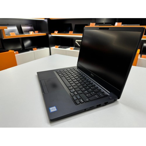 Dell Latitude 7390 felújított használt laptop Dell Latitude 7390 felújított használt laptop