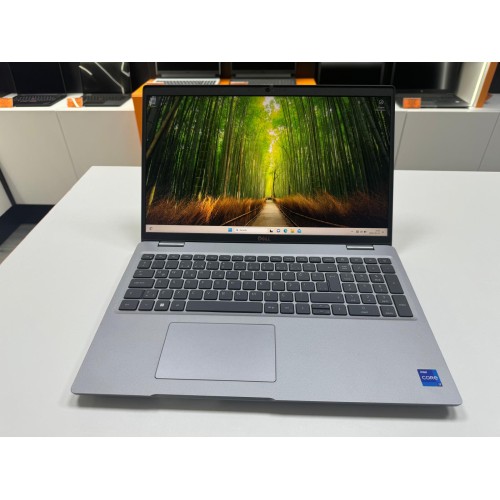 Dell Latitude 5530 felújított használt laptop Dell Latitude 5530 felújított használt laptop