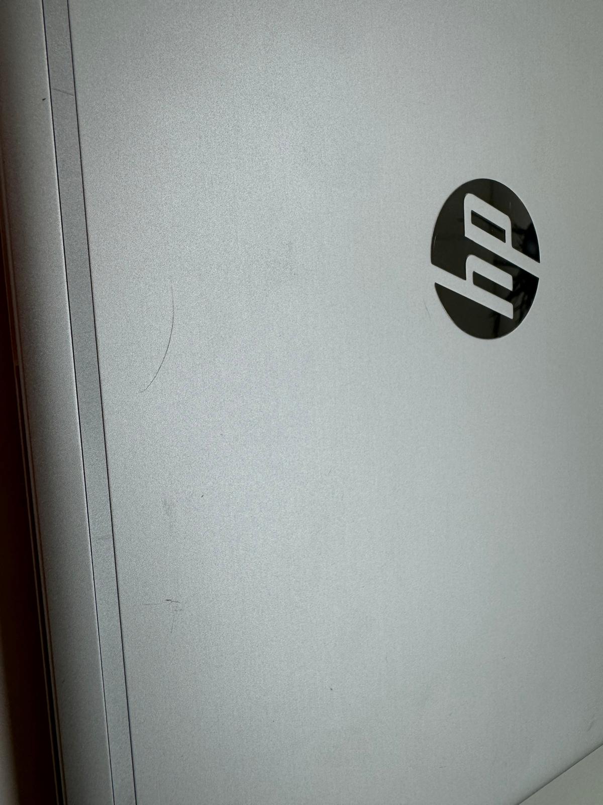 Elsőosztály laptop